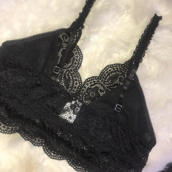 BLACK LACE FLORAL BRALETTE - Picture 3 of 3